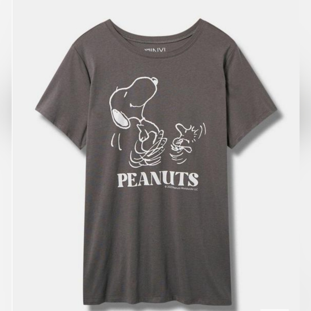 🆕️ Torrid Peanuts Cotton Fit Crew Tee